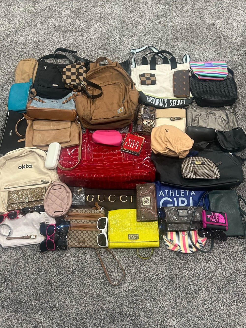 LV, Kate Spade, Gucci Purse Wallet Accessories Wholesale Reseller Box 50Pc NWT - Picture 3 of 13